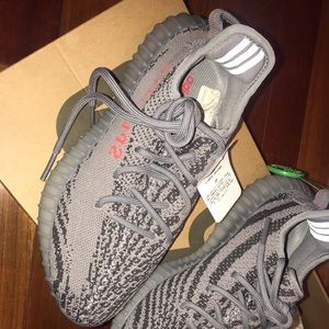 Yeezy V2 beluga 2.0